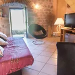 펜션 La Bergerie Au Domal *